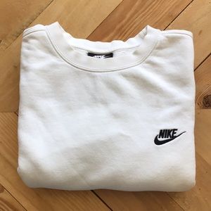 Nike Sportswear Club Fleece Crew-Neck Sweatshirt